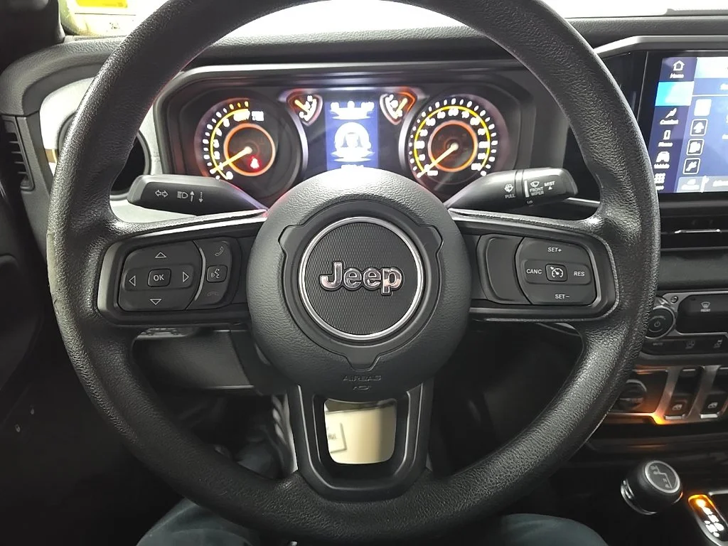 Used 2025 Gray Jeep Sport image 17