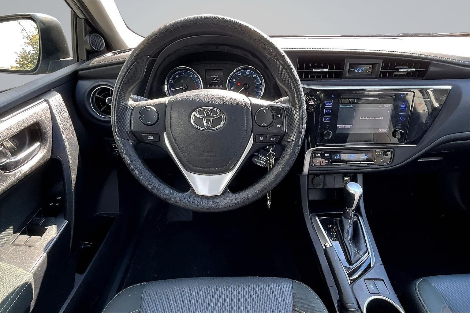 Used 2017 Silver Toyota LE image 8