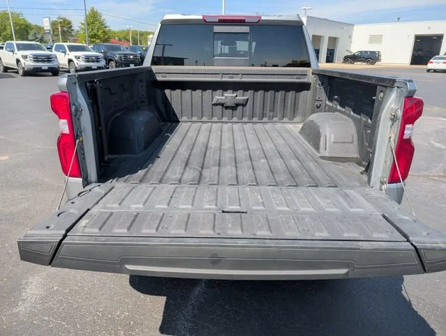 Used 2025 Sterling Gray Metallic Chevrolet LTZ image 28