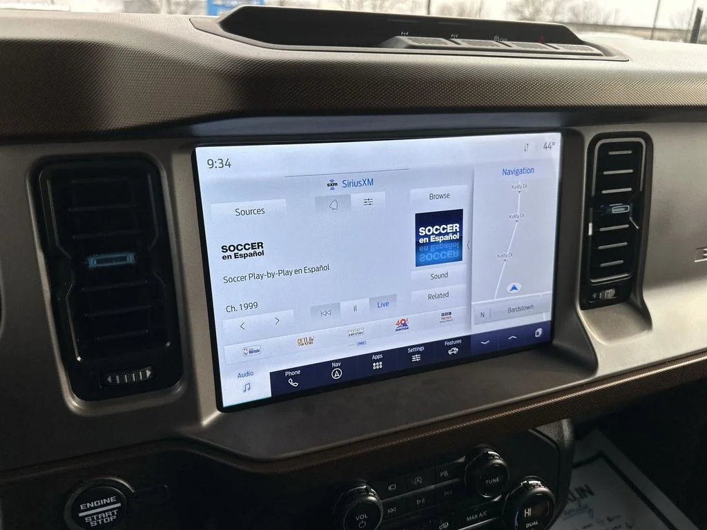 Used 2023 Blue Ford Outer Banks image 16