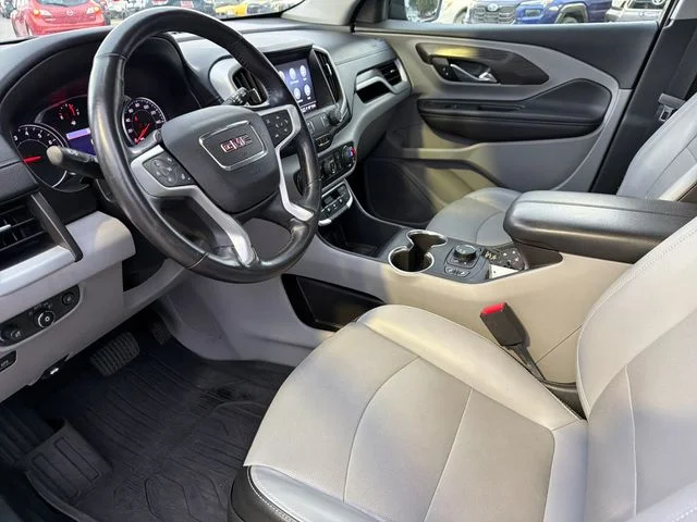 Used 2022 Black GMC SLT image 18