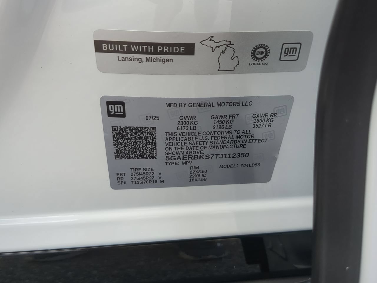 Used 2026 Summit White Buick Sport Touring image 34