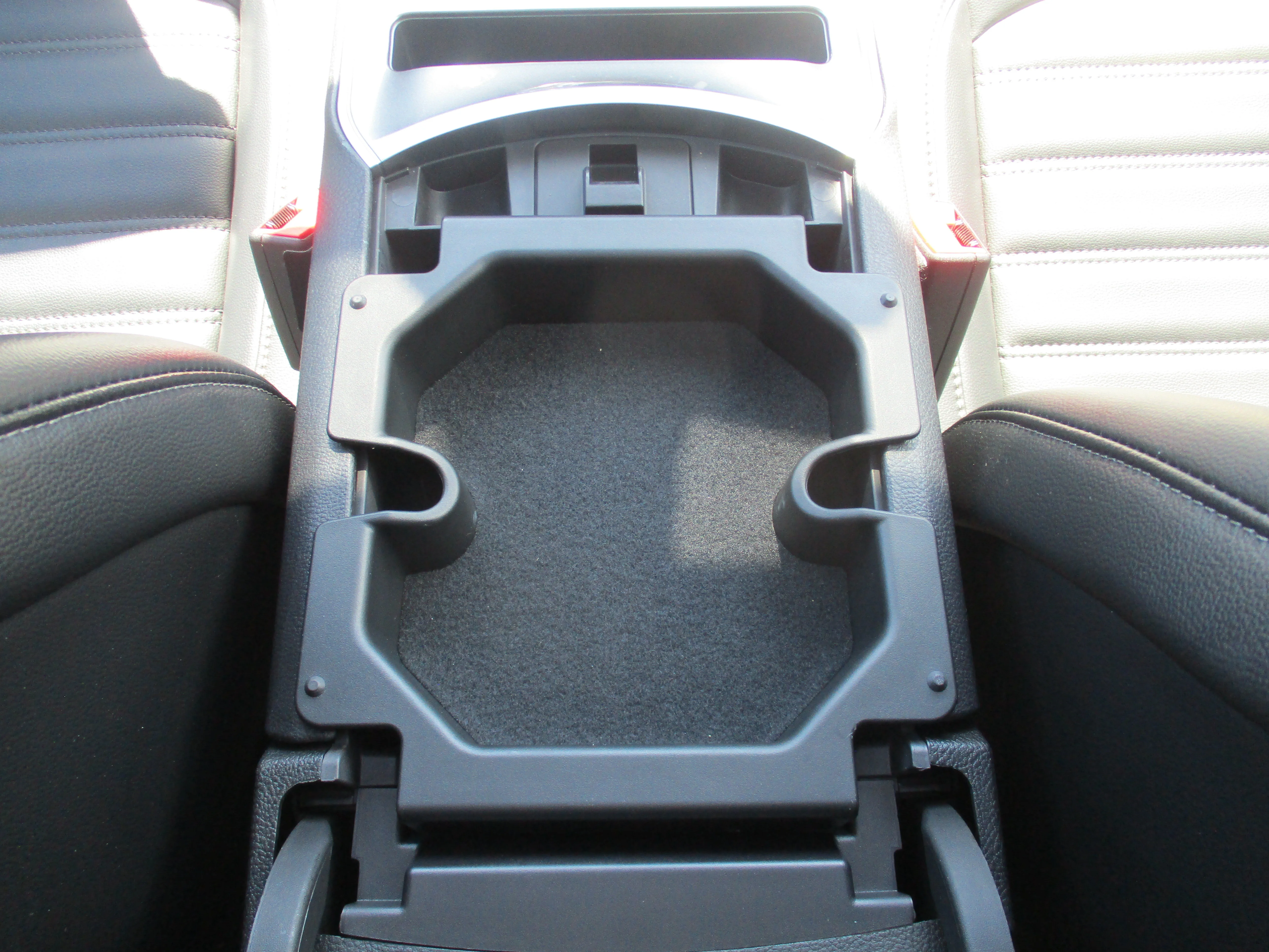 Used 2023 Star White Metallic Tri-Coat Ford SEL image 23