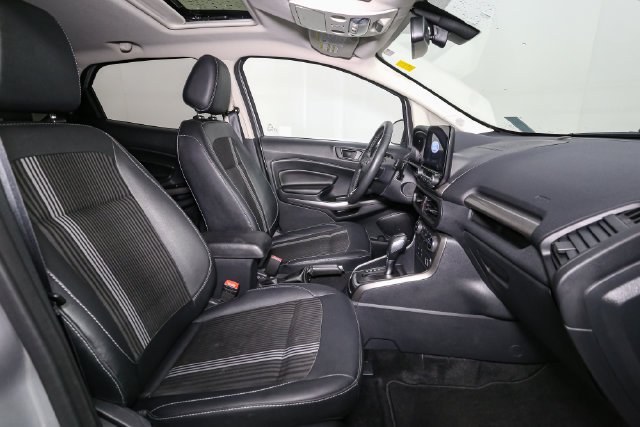 Used 2021 Silver Ford SES image 16