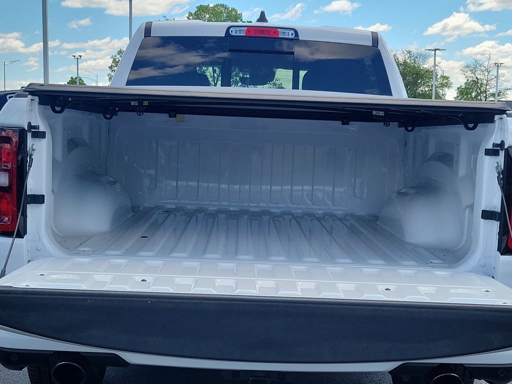 New 2026 Bright White Clear-Coat Exterior Paint RAM Laramie image 10