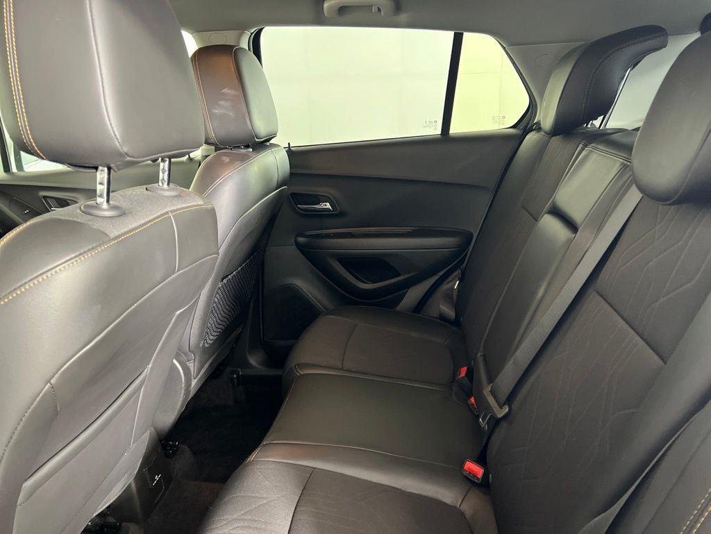 Used 2019 Silver Ice Metallic Chevrolet LT image 21