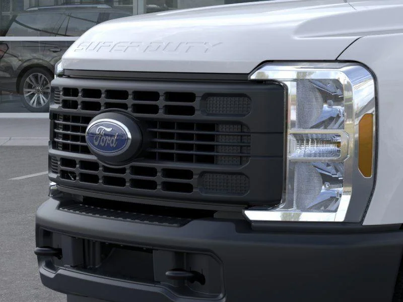 New 2026 Oxford White Ford F-350® XL image 17