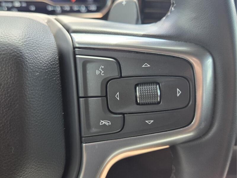 Used 2023 Summit White CHEVROLET 4WD CREW CAB 147" RST image 33