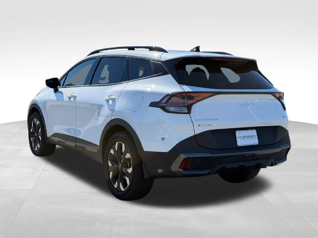 Used 2023 White Kia X-Line image 3