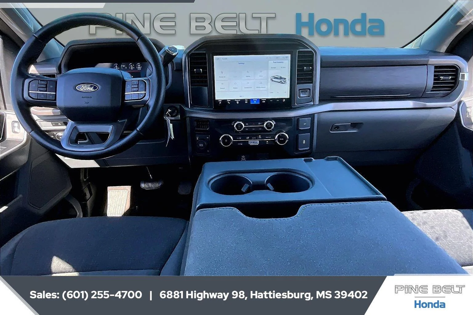 Used 2025 Iconic Silver Ford XLT image 13