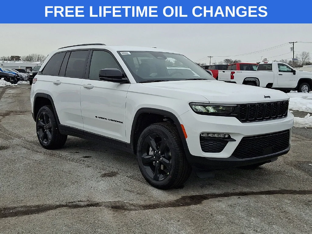New 2025 Bright White Clear-Coat Exterior Paint Jeep Limited image 1