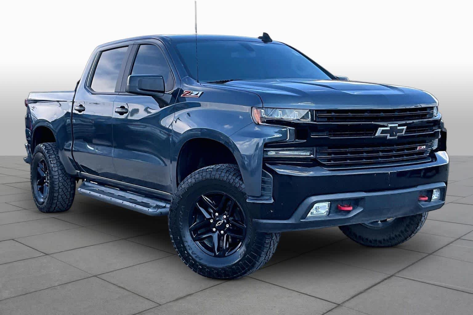 Used 2019 Shadow Gray Metallic Chevrolet LT Trail Boss image 3