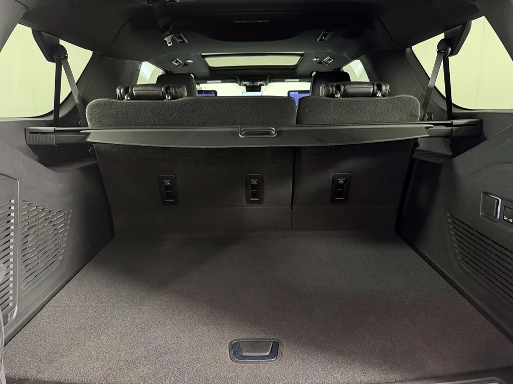 2024 Chevrolet Suburban High Country - Photo 21