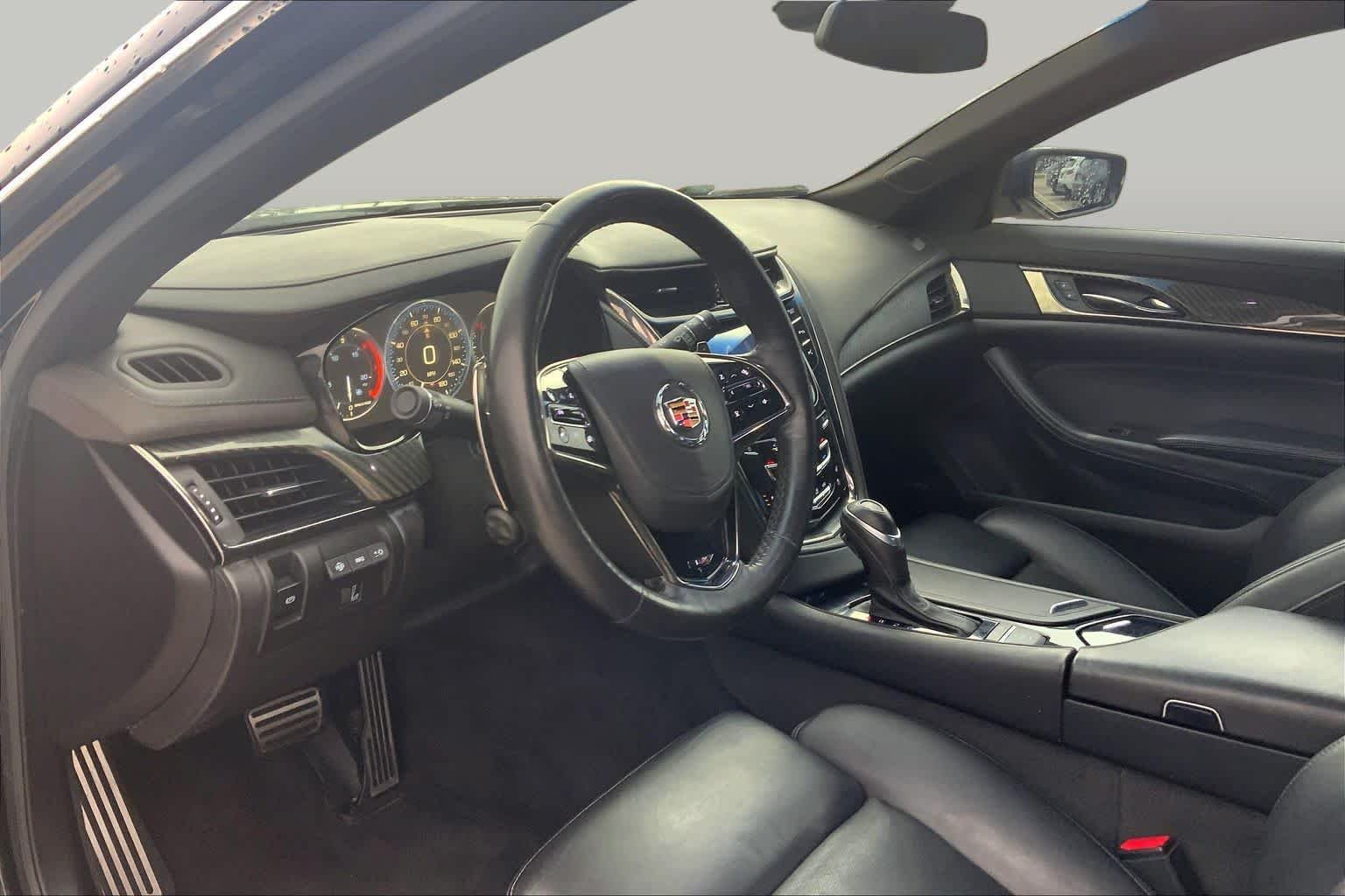 Used 2014 Black Diamond Tricoat Cadillac Vsport Premium RWD image 17