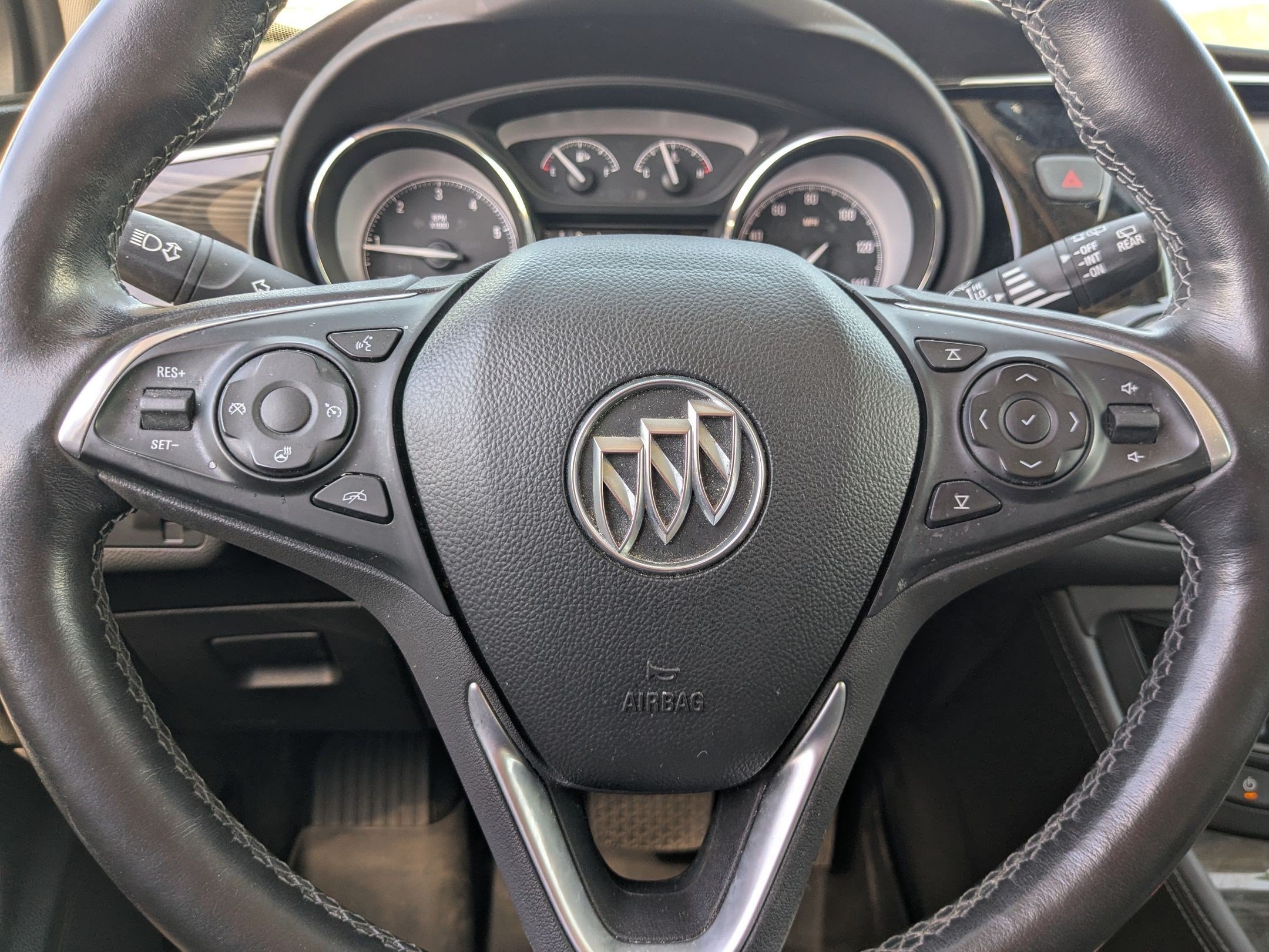 2020 Buick Envision Essence - Photo 16