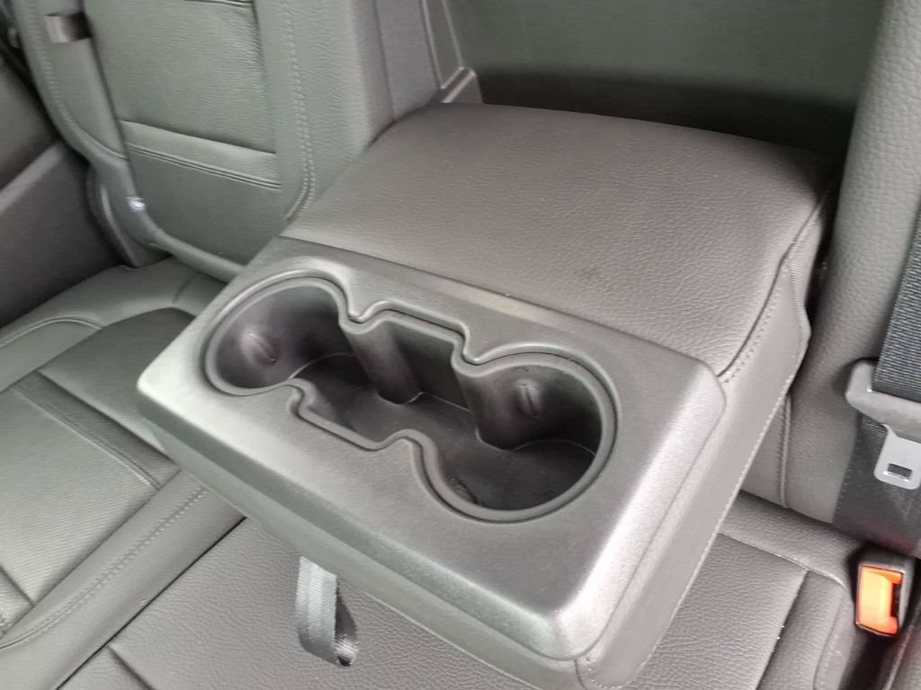 Used 2020 White GMC Denali image 16