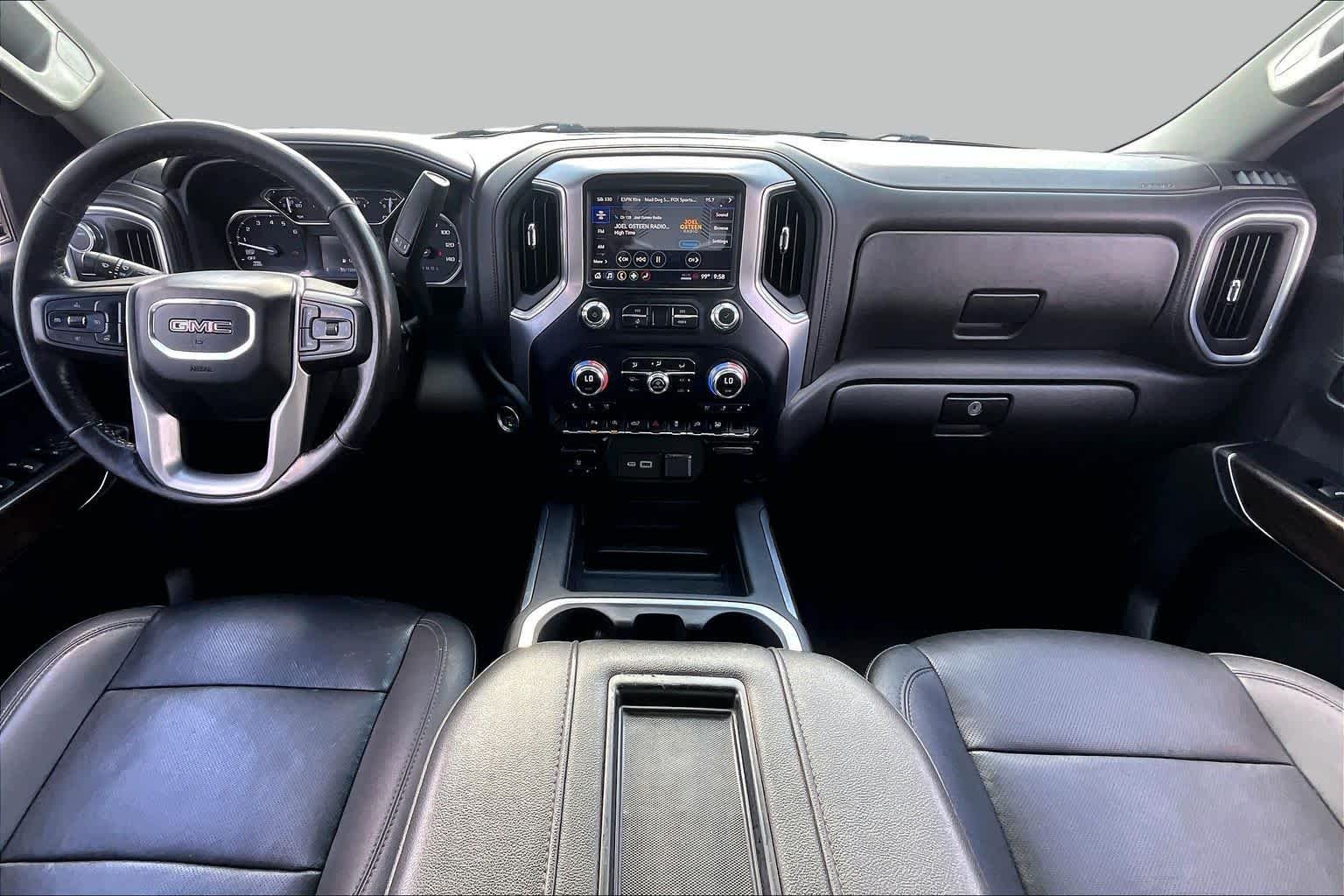 Used 2022 Onyx Black GMC SLT image 16
