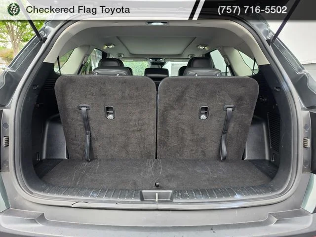 Used 2022 Aruba Green Kia S image 12