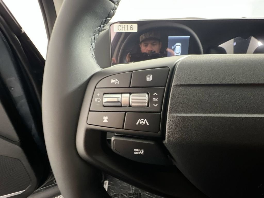 New 2026 Gravity Gray Kia LX image 18
