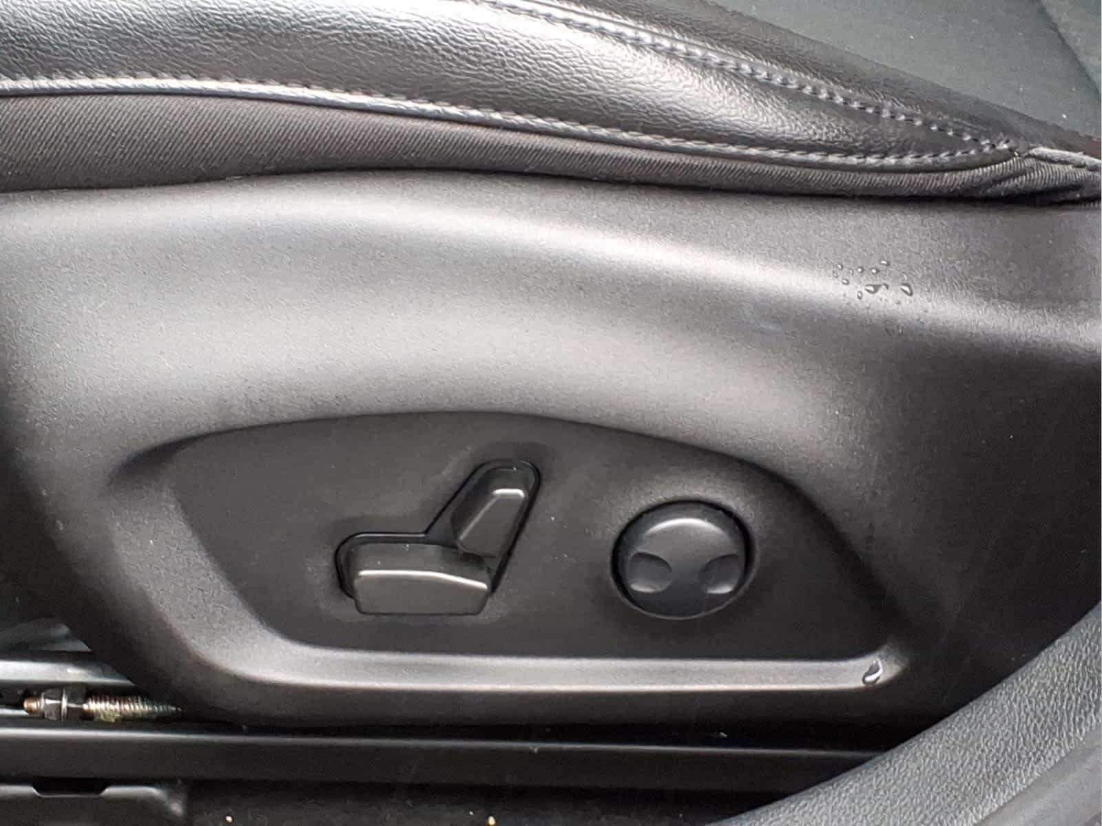 Used 2022 Sting-Gray Clearcoat Jeep Trailhawk image 16