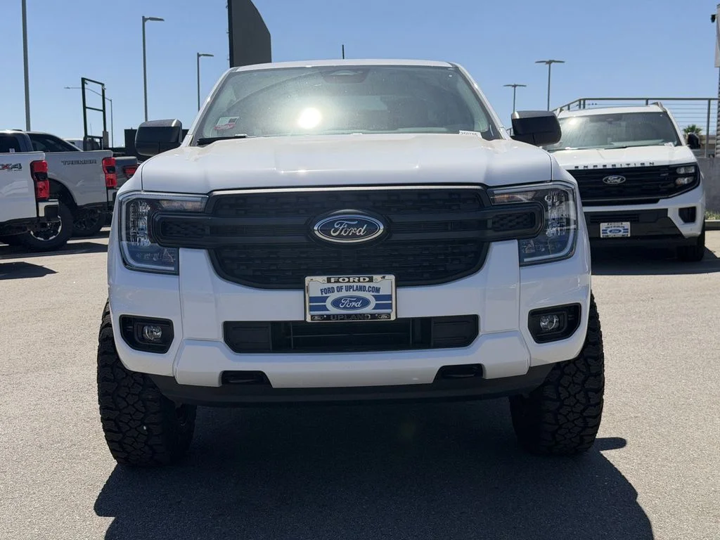 New 2025 Oxford White Ford XL image 2