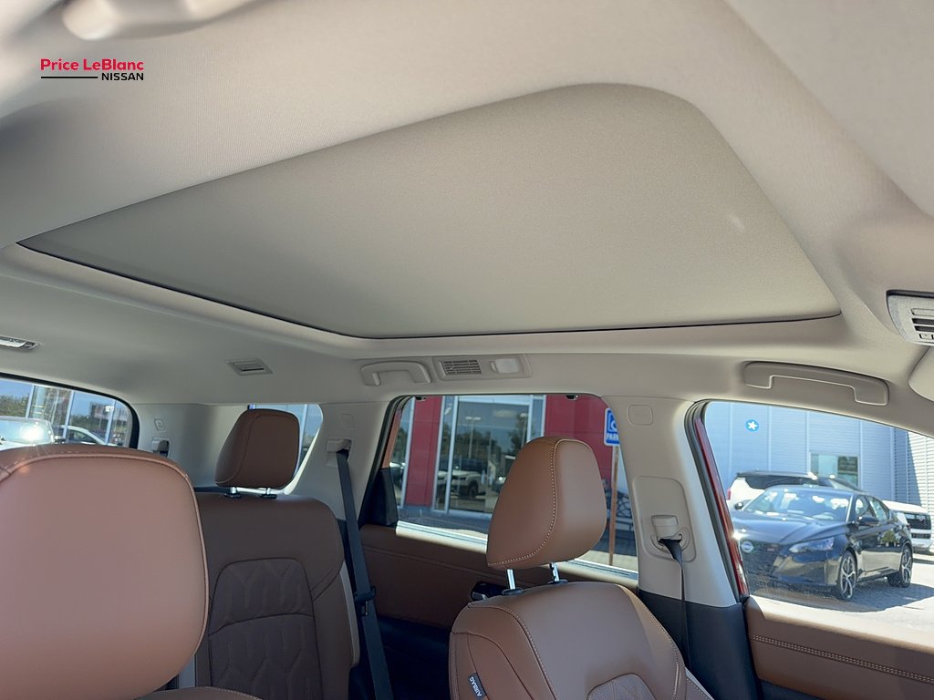 New 2026 Scarlet Ember Tintcoat Nissan Platinum image 12