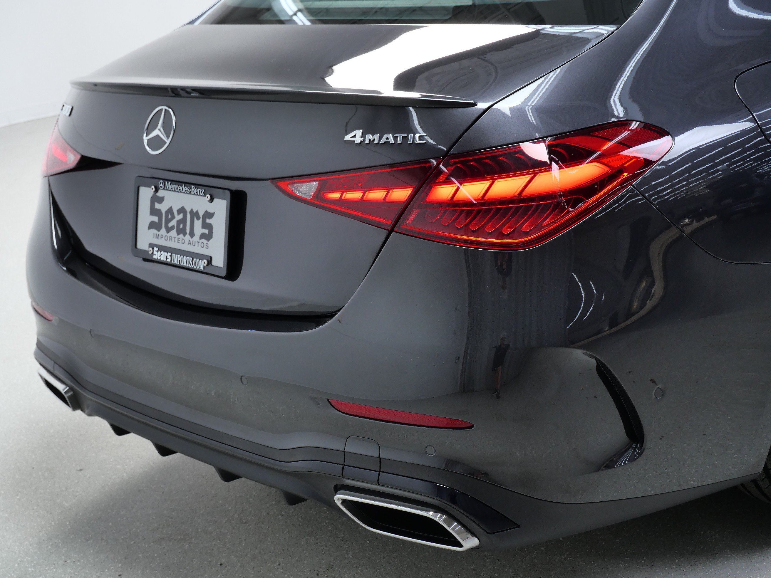 Certified Used 2024 Graphite Grey Metallic Mercedes-Benz C 300 image 5