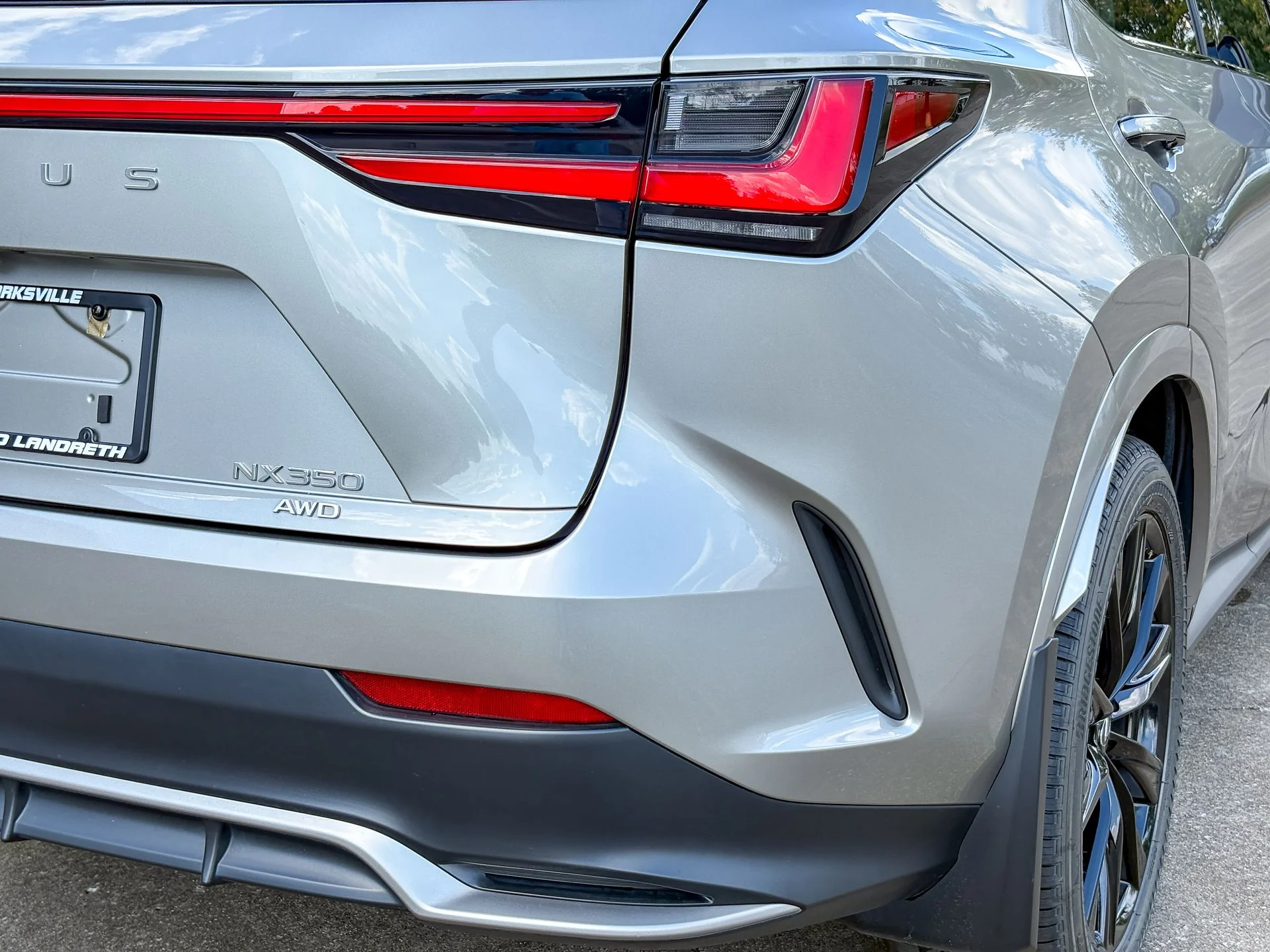 Used 2024 Silver Lexus 350 F SPORT Handling image 14