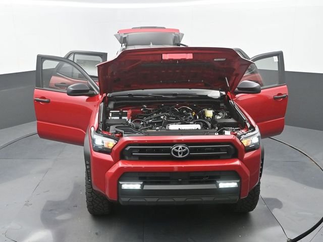 New 2026 Supersonic Red Toyota SR5 image 32