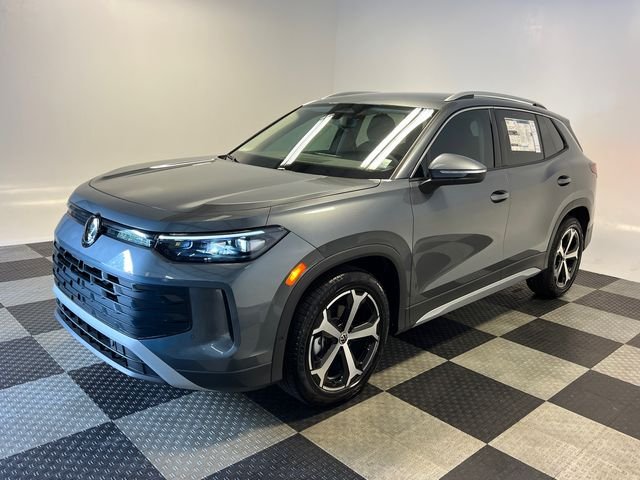 New 2026 Gray Volkswagen 2.0T SE image 3