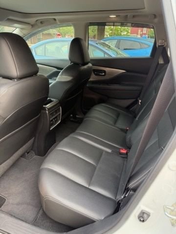 Used 2018 White Nissan Platinum image 4