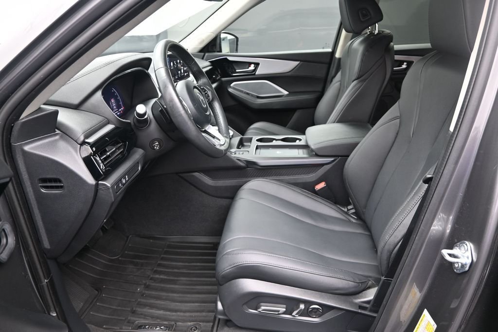 Used 2025 Black Acura Base image 16