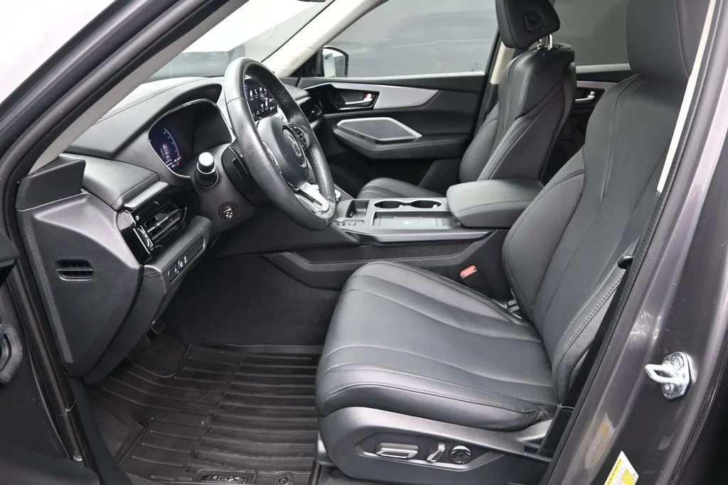 Used 2025 Black Acura Base image 16