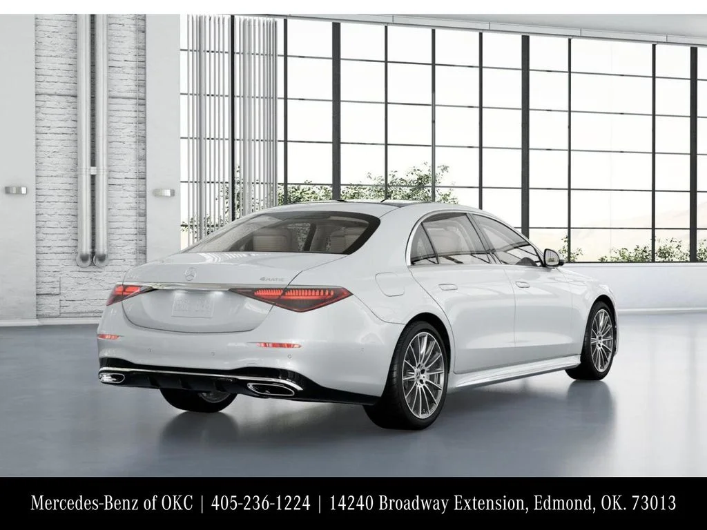 New 2026 White Mercedes-Benz S 500 image 22