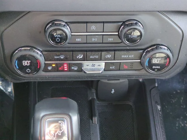 Used 2025 Gray Ford Outer Banks image 24