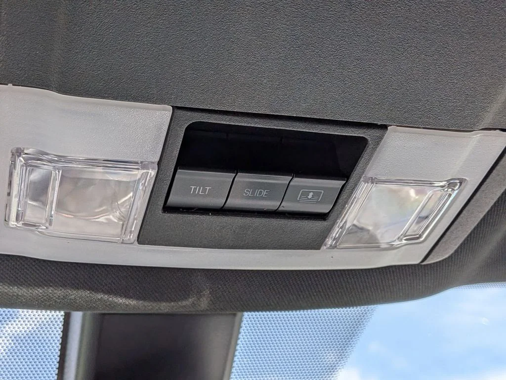 Used 2019 White Ford Sport image 24