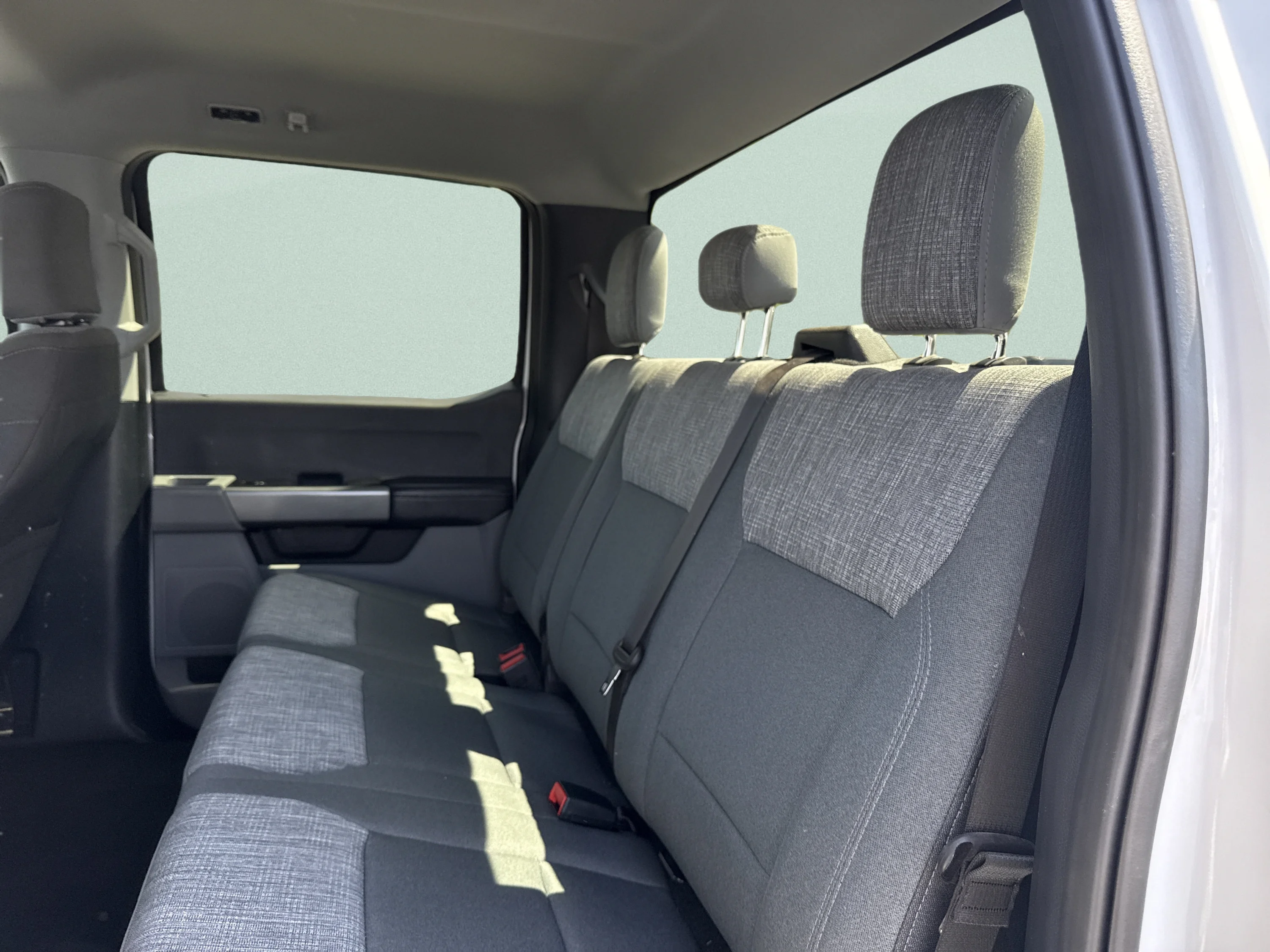 Used 2026 Oxford White Ford XLT image 29