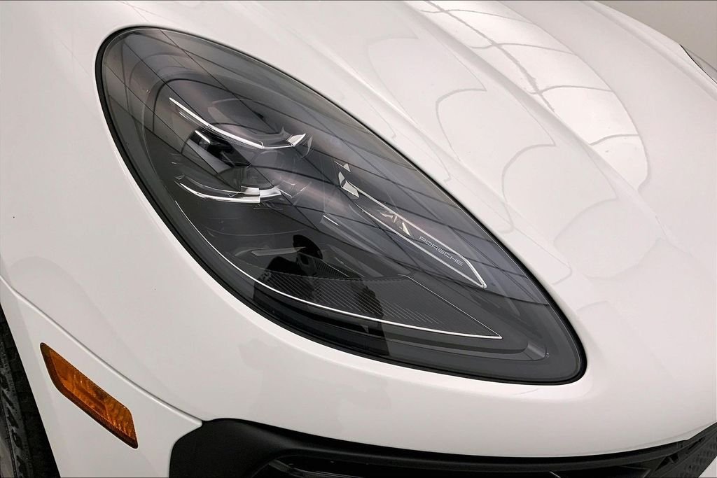 Used 2025 White Porsche S image 27