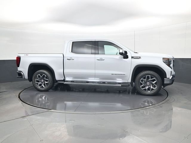 New 2026 Glacier White Tricoat GMC SLT image 5
