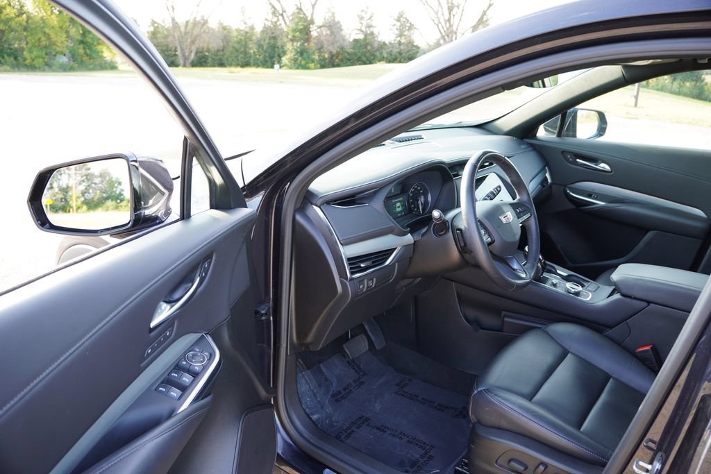 2023 Cadillac XT4 Premium Luxury - Photo 14