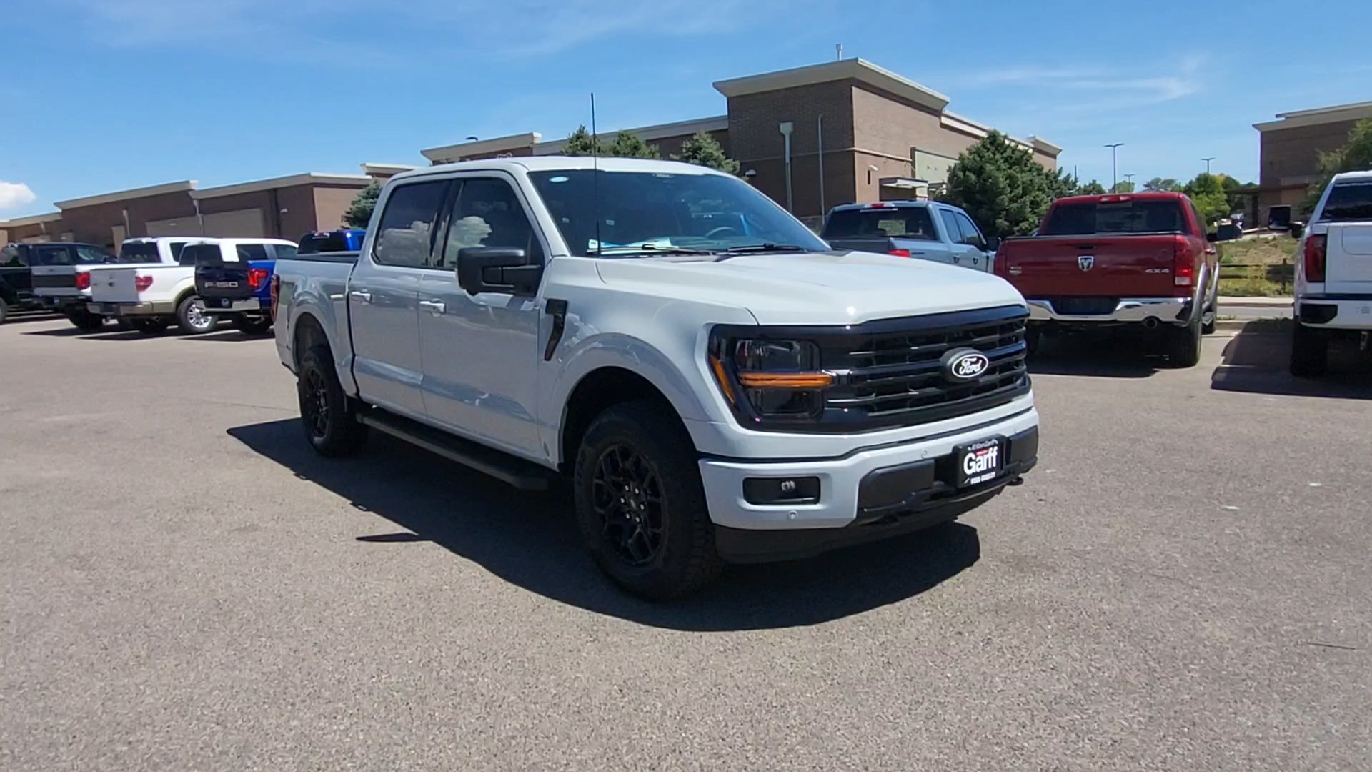 New 2026 Avalanche Ford XLT image 7