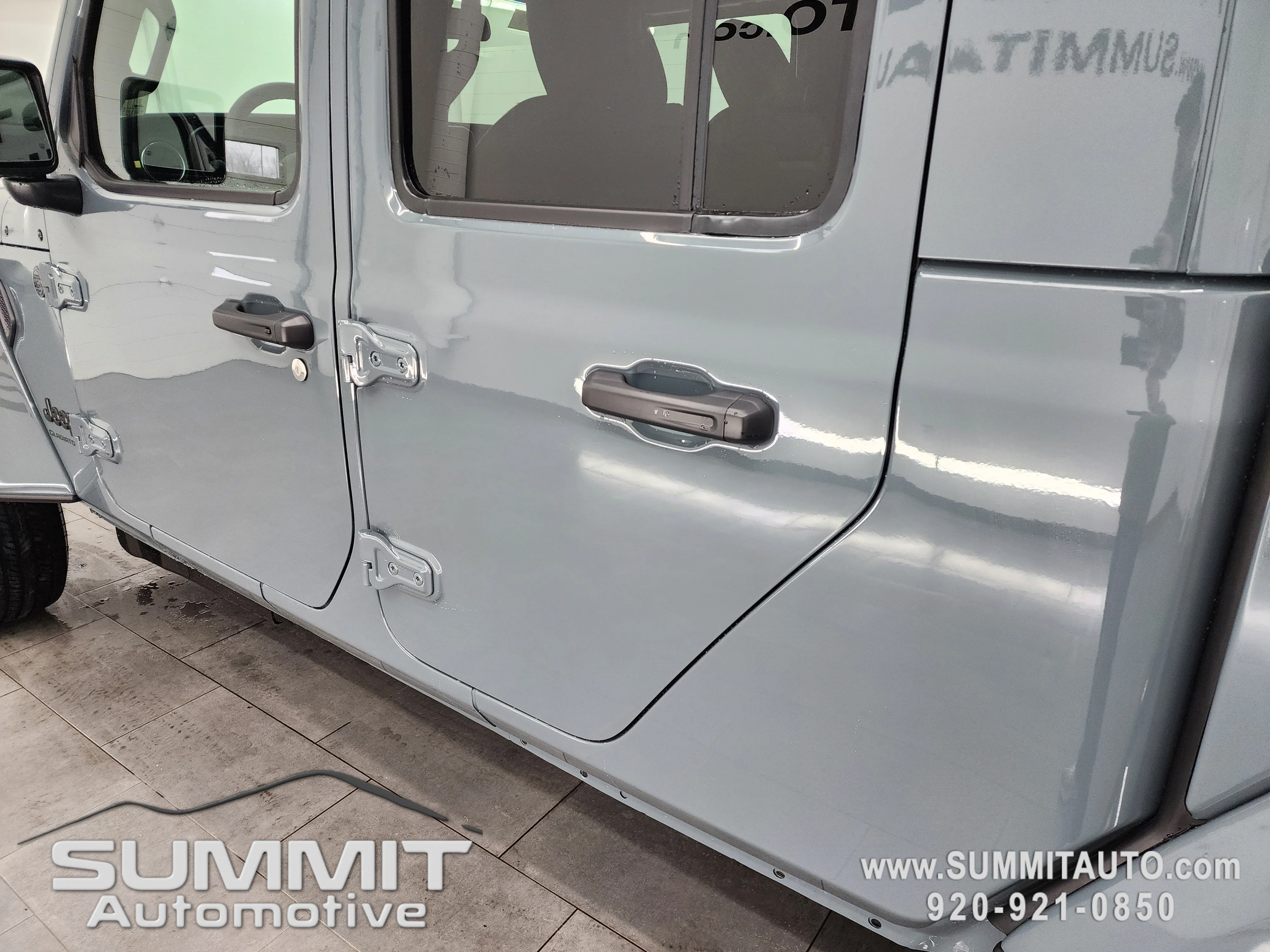 New 2026 Anvil Clear-Coat Exterior Paint Jeep Sahara image 30