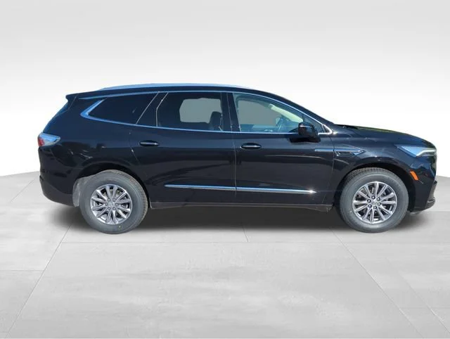 Used 2023 Includes Spectra Gray lower exterior accent color.) Buick Essence image 8