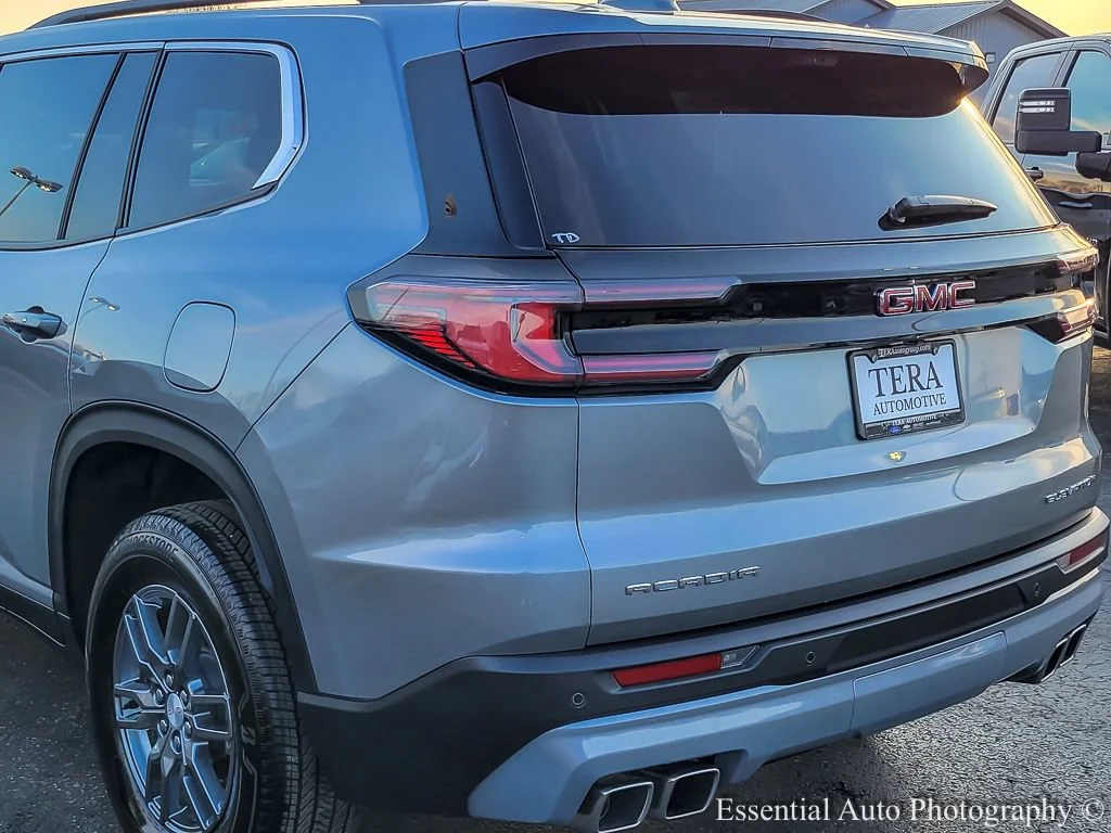 2026 GMC Acadia Elevation - Photo 6