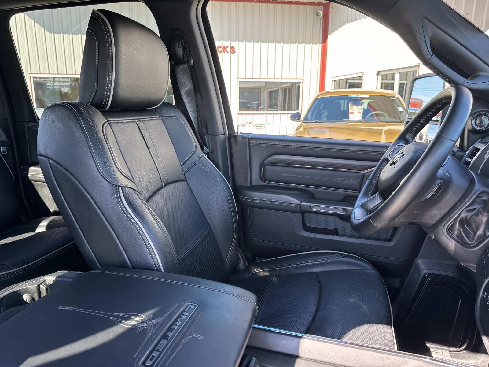 2024 RAM Ram 2500 Pickup Laramie Limited - Photo 10
