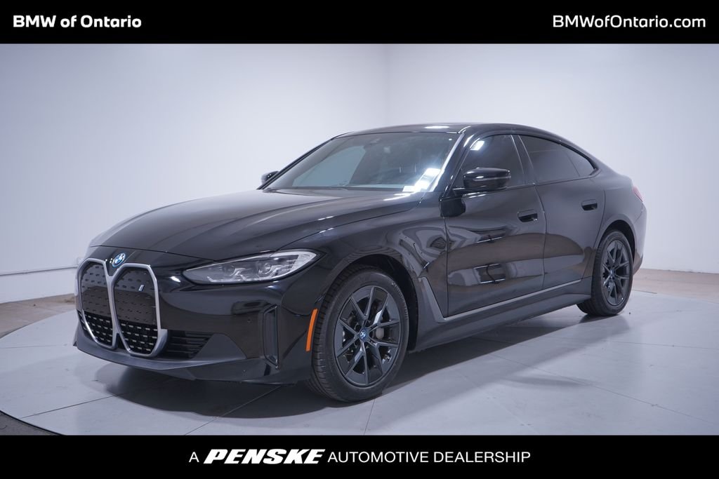 2023 BMW i4 eDrive35's photo