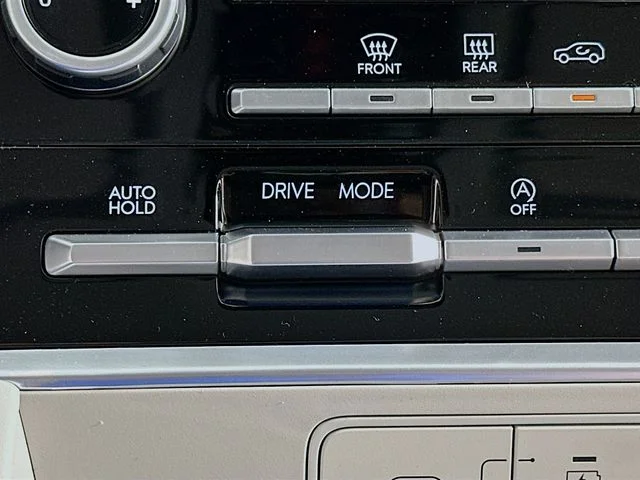 New 2026 Hyundai SANTA FE SE