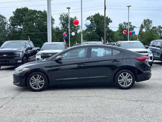 Certified Used 2018 Black Hyundai SEL image 4