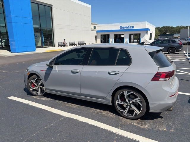 Used 2024 Graphite Gray/Black Roof Volkswagen SE image 4