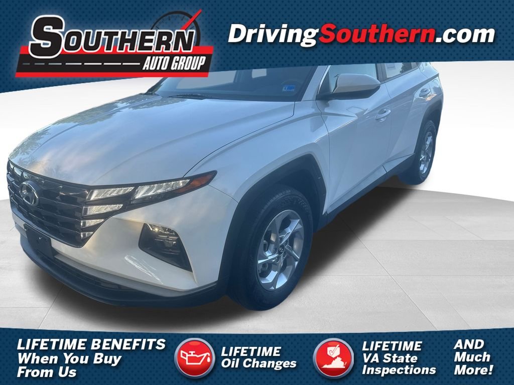 Used 2024 White Hyundai SEL image 1
